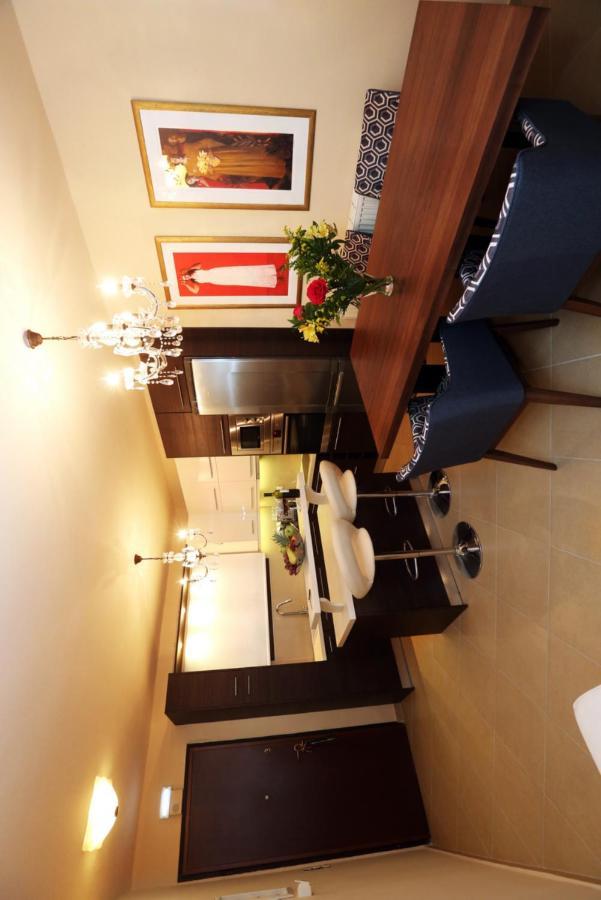 Corfu  Ninos Luxury Apartment מראה חיצוני תמונה