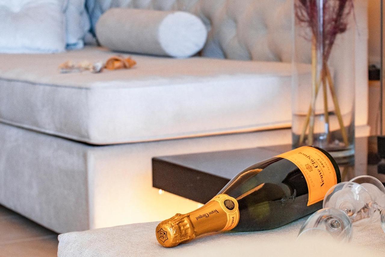 Corfu  Ninos Luxury Apartment מראה חיצוני תמונה