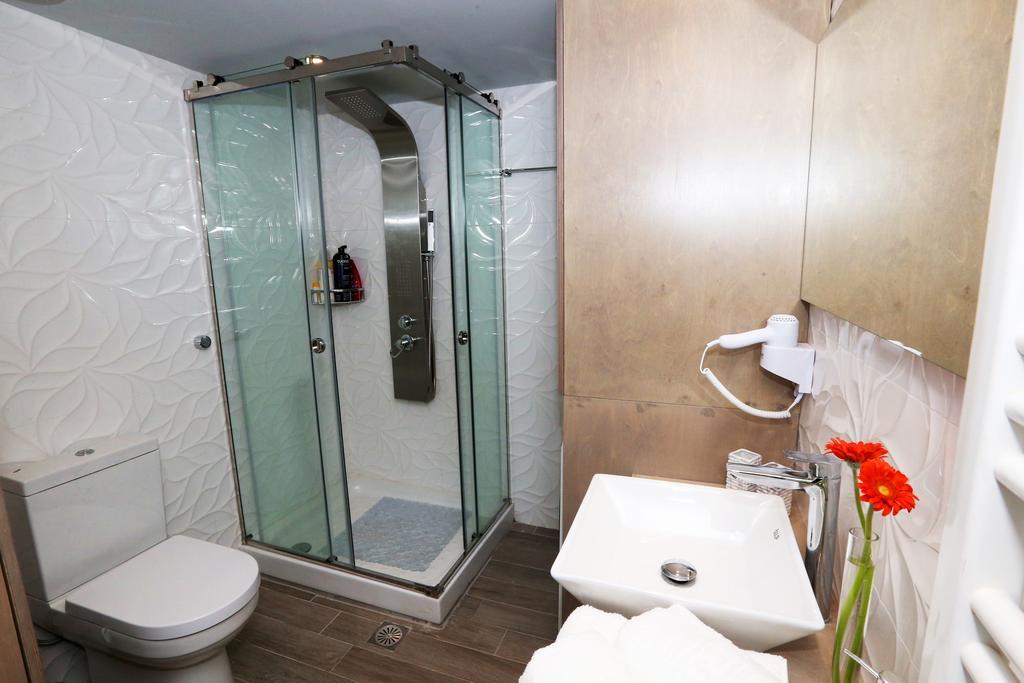 Corfu  Ninos Luxury Apartment מראה חיצוני תמונה
